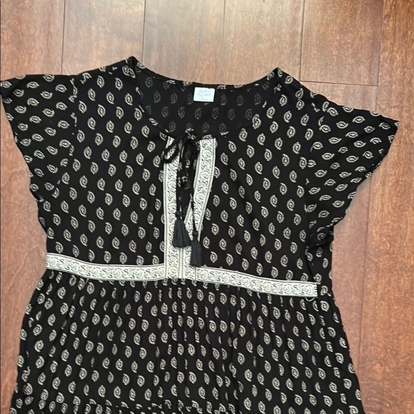 Patrons of Peace Midi Boho Tiered Black and White Paisley Sundress, Size Medium - Picture 4 of 16